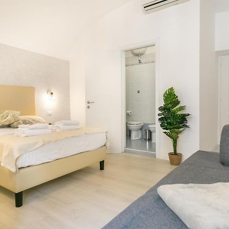 روما White Candia Guesthouse المظهر الخارجي الصورة