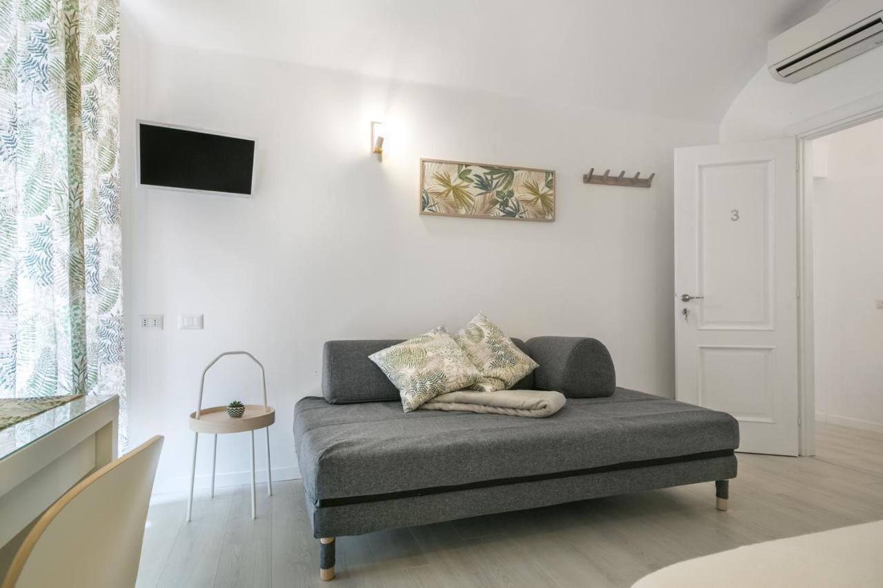 روما White Candia Guesthouse المظهر الخارجي الصورة
