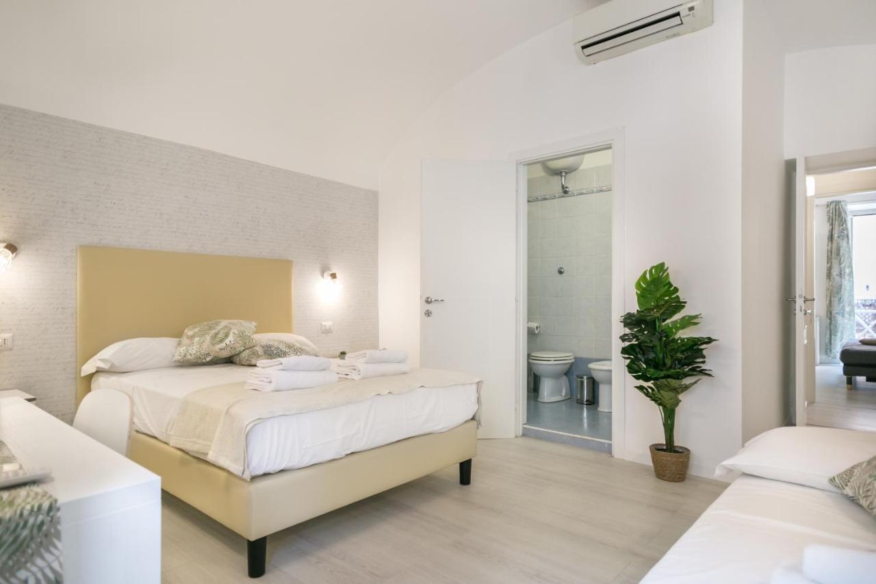 روما White Candia Guesthouse المظهر الخارجي الصورة