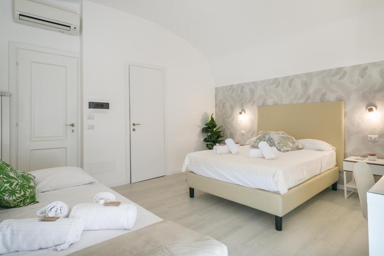روما White Candia Guesthouse المظهر الخارجي الصورة