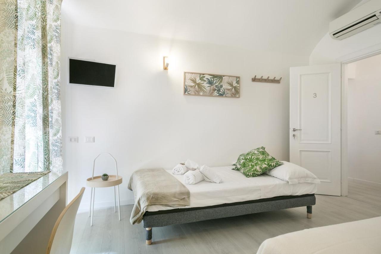 روما White Candia Guesthouse المظهر الخارجي الصورة